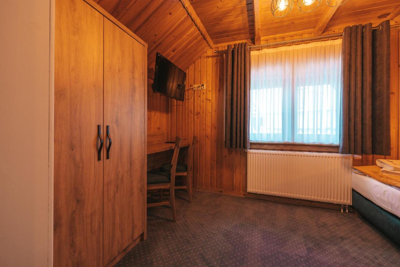 Apartamenty Grand Tatry - Sauna I Jacuzzi Wliczone W Cene Pobytu - 10 Minut Pieszo Od Term Bania เบียลกาตัทร์ชันสกา ภายนอก รูปภาพ